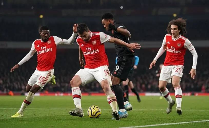 lol live-阿森纳6连胜